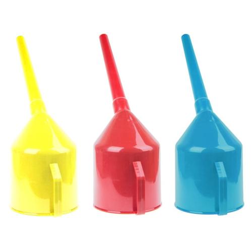 Автомобільна лійка Optima ЛП-01 — пластикова, подовжений носик, для палива та автохімії