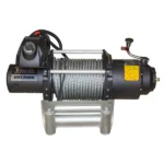 Електрична лебідка T-MAX Fire Work FEW-13500 24V 13500 lb (6,118 т) — загальний вигляд зі сталевим тросом