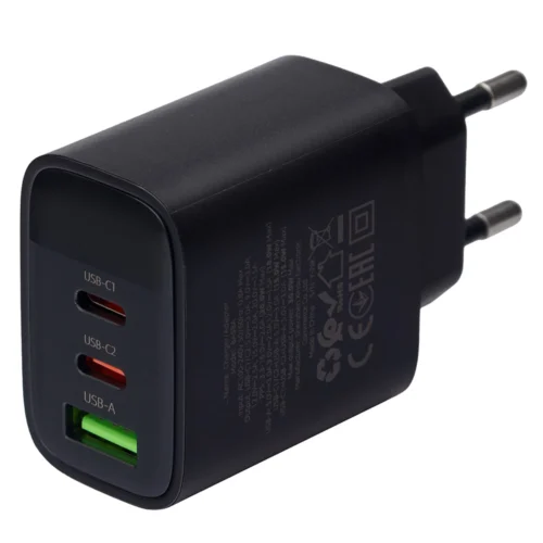 Порти USB-C та USB-A зарядного пристрою BOROFONE BA98A 2C1A PD 30W/QC3.0 Black крупним планом