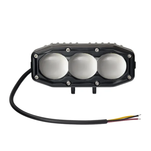 Фара робочого світла Pulso WLP-L302 CREE 30 Вт 9–60В IP68 — фронтальний вигляд із трьома лінзами
